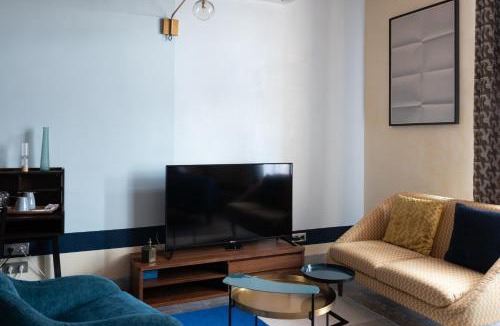 Cucuron House | La Maison d'en Bas des Seigneurs