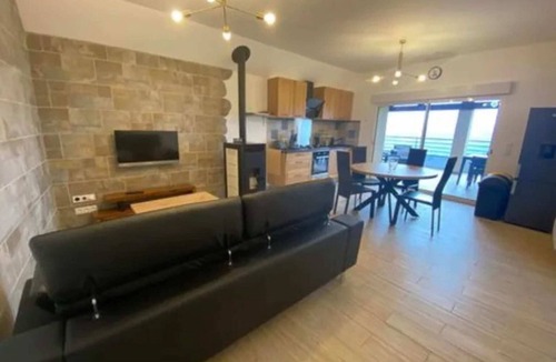 Saint-Laurent-d'Olt Cottage | La Maison de la Grise