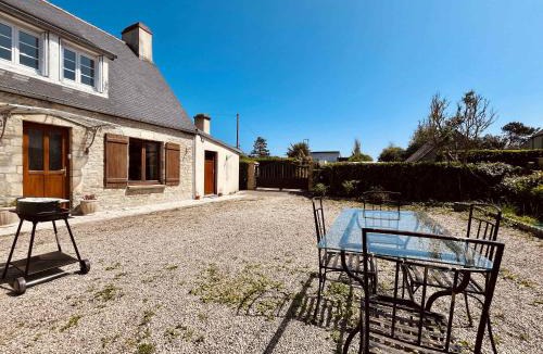 Sainte-Marie-du-Mont House | La Maison d Utah Beach and Memory