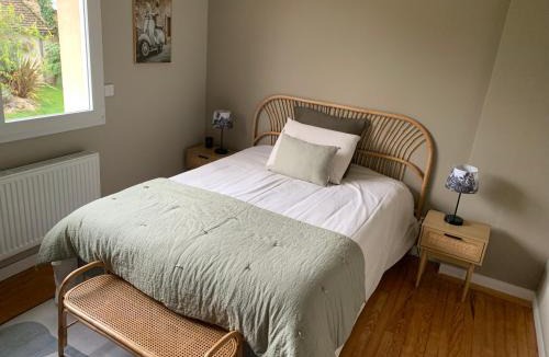 Alencon Bed & Breakfast | La maison d'Hélios