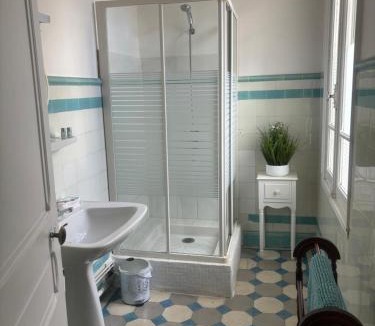 Esperaza House | La Maison d'hôtes du Chapelier