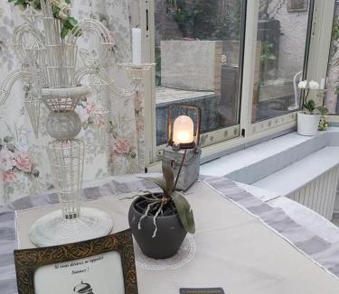 Bleneau Bed & Breakfast | La Maison d'Hocquincourt