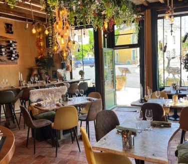 La Perriere House | La Maison d'Horbé