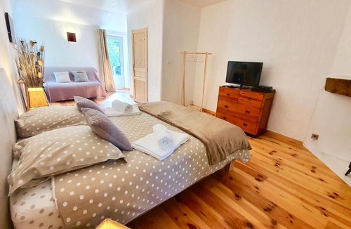 Empurany House | La Maison d'Hortense