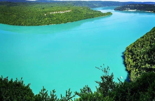 Moirans-en-Montagne Apartment | « La Maison d’Hugo » Confortable & Spacieuse