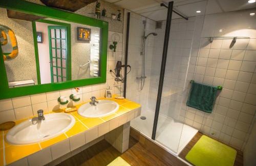 Combourg Bed & Breakfast | la maison d'idylle
