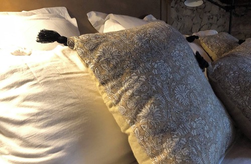 Auzas Bed & Breakfast | La Maison d'Obinat