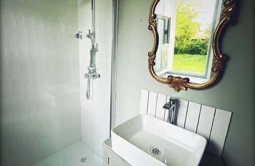 Fontaine-Chaalis House | La Maison de Chaalis