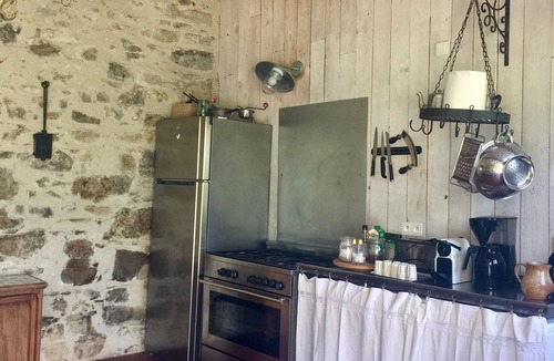 Cholet House | La Maison de Chanvre, Puy du Fou, countryside in the city, heated swimming pool, sleeps 6