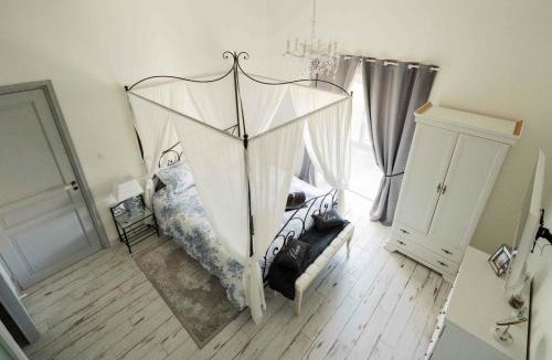 Plan-d'Orgon Bed & Breakfast | La Maison de Claire à Plan d'Orgon