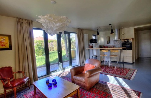 Craponne House | La Maison de Craponne