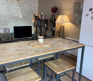 Nouan-sur-Loire Apartment | La Maison de Fanny