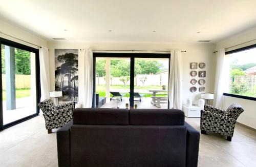 Fontareches Villa | La maison de Fontarèches avec piscine proche d Uzès