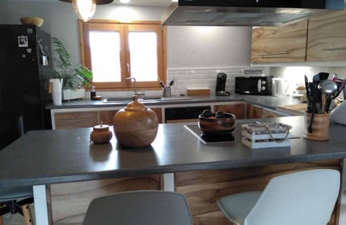 Entre-deux-Guiers House | La Maison de Célestine