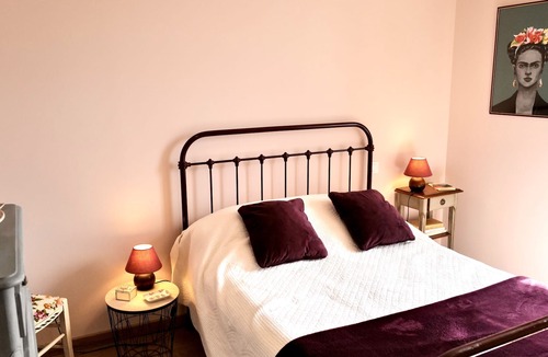 La Roche-Clermault House | LA Maison DES Lilas