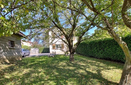 Saint-Genis-Laval Apartment | La Maison de Péroline - SAINT-GENIS-LAVAL