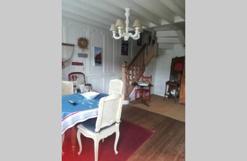 Saint-Valery-en-Caux House | la maison de Caroline