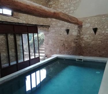 Villeneuve-Minervois Bed & Breakfast | La maison de la fontaine