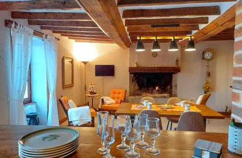 Villepail House | La Maison de Gabrielle