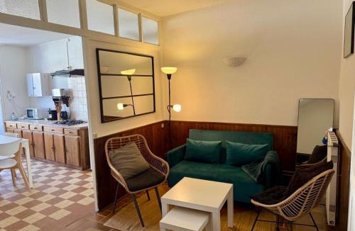 Voray-sur-l'Ognon House | La maison de Jean-Pierre