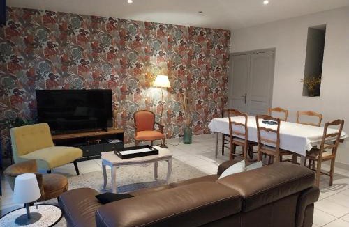 Peronne House | La Maison de Léonie