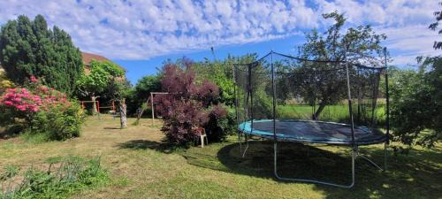 Longeau-Percey Apartment | la maison de l'abeille de Percey