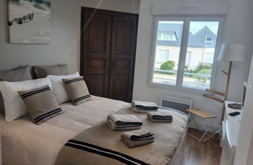 Hauteville-sur-Mer House | La Maison de la plage