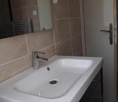 Montauban House | La Maison de l'Ormeau