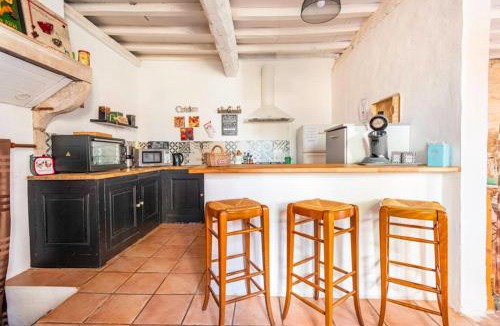 Vers House | La Maison de la Colline