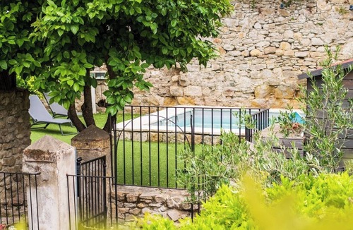 Carcassonne House | La Maison de La Tour Pinte