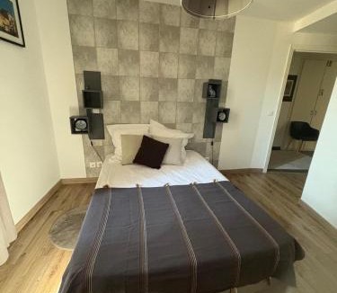 La Tour Hotel | La Maison de la Tour