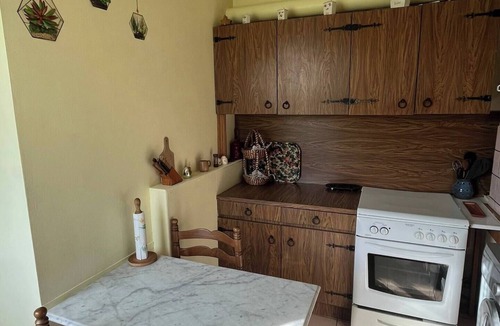 Prunet House | La maison de Lili - 10 minutes from Aurillac - 4 pers - garden