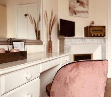 Le Faouet Hotel | La Maison de Louisette