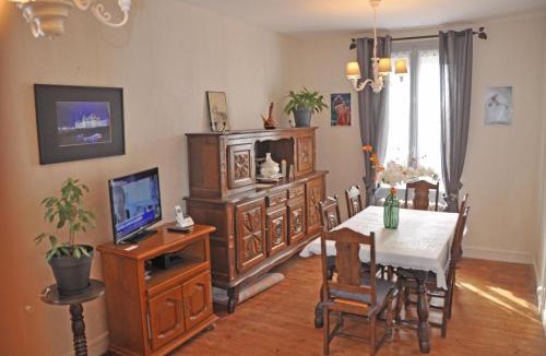 Saint-Ouen House | La maison de Mado