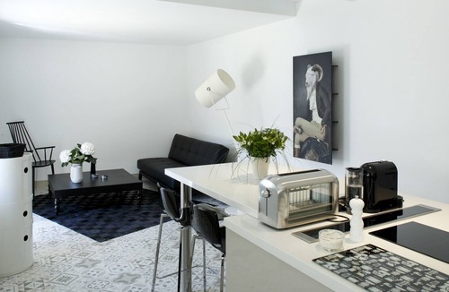 Fleurie House | La Maison de Marius Saint Amour Bellevue