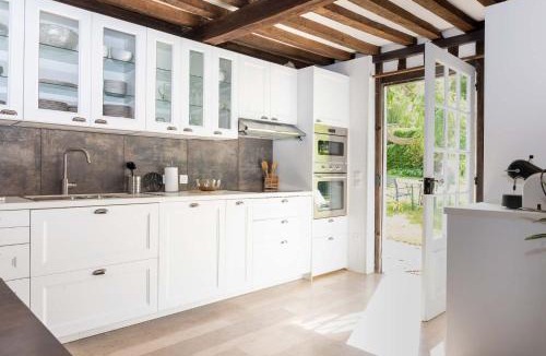 Beauvais Apartment | La maison de Michel