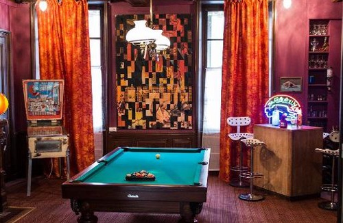 Eu House | La Maison de Paul B