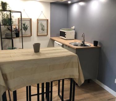 Cenon Apartment | La maison de Paul