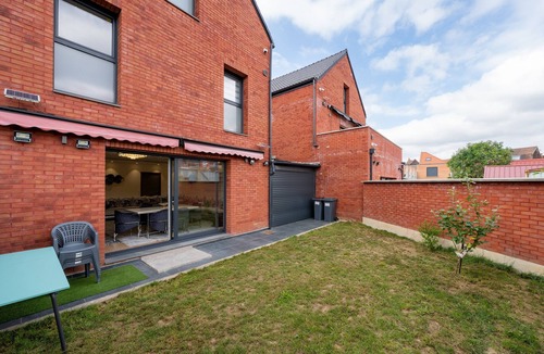 Tourcoing House | La Maison de Rania - Moins d'un km de la gare