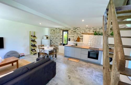 Pire-sur-Seiche House | La Maison de Rosalie