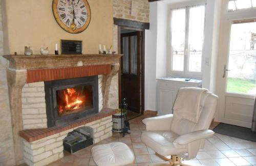 Sennevoy-le-Bas House | La Maison de Sennevoy