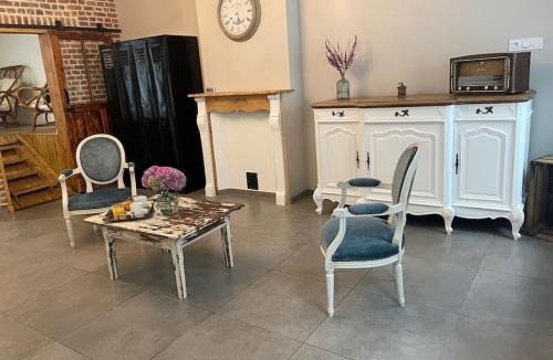 Esquelbecq House | La maison de Solange