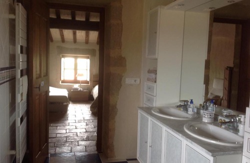 Sernhac Bed & Breakfast | La Maison De Vélina