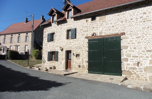 Peyrat-la-Noniere House | la maison de voueize