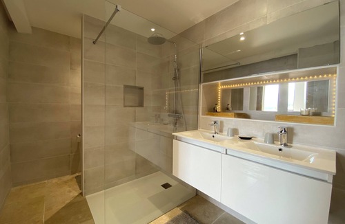 Sepx House | La Maison des 3 Chouettes