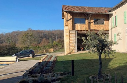 Sepx House | La Maison des 3 Chouettes; complete accommodation