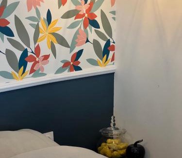 Nuits House | La maison des amis