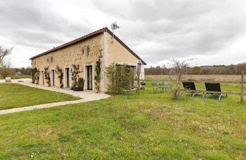 Ambillou House | La Maison Des Amis - La Trigalière