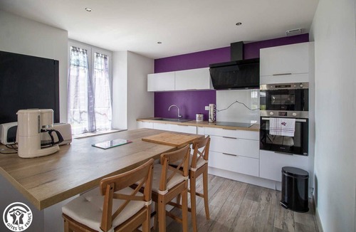 Nebouzat House | La Maison des Bergers