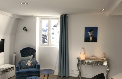 Amboise Apartment | La Maison des Cochers - 2nd floor Apartment.